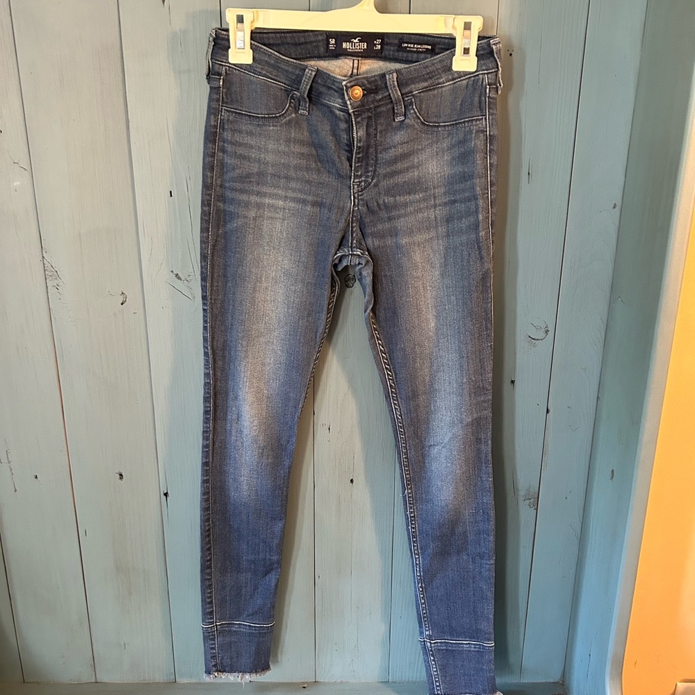 Hollister California Jeans-Low Rise Jean Legging | Size 5R W27 L28